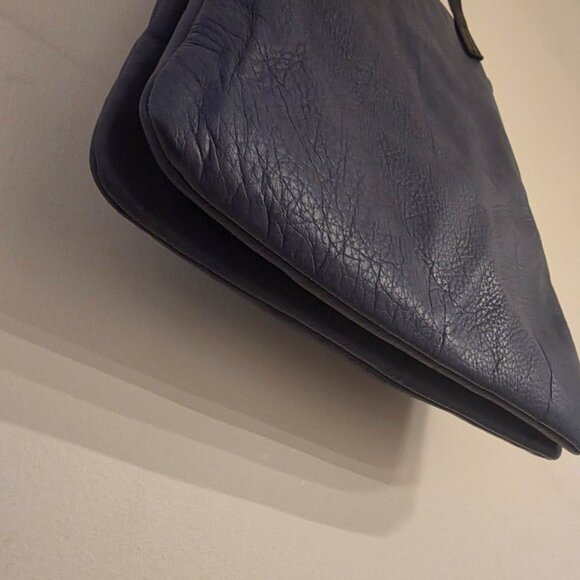 Handbag - Picture 4 of 6